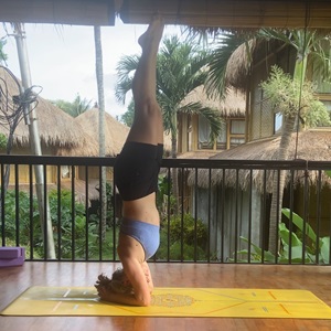 Vinyasa yoga photo 1